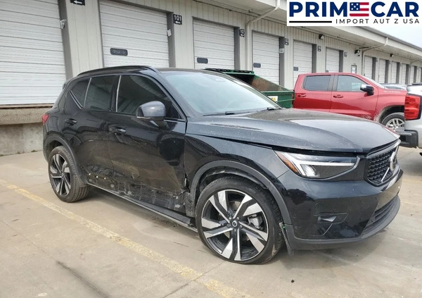 Volvo XC 40 cena 79700 przebieg: 11402, rok produkcji 2023 z Góra małe 67
